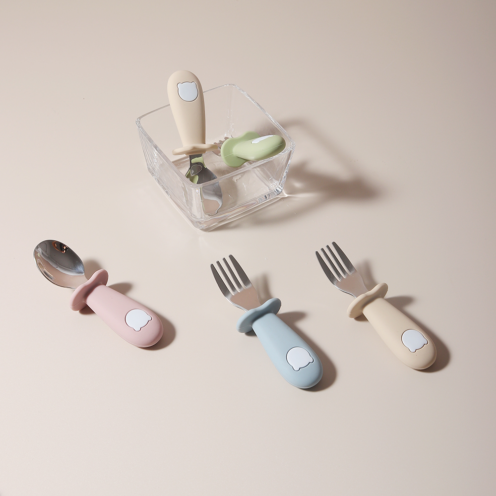 Silikonowa łyżeczka i widelec  – Baby Food Utensil recenzja i cena