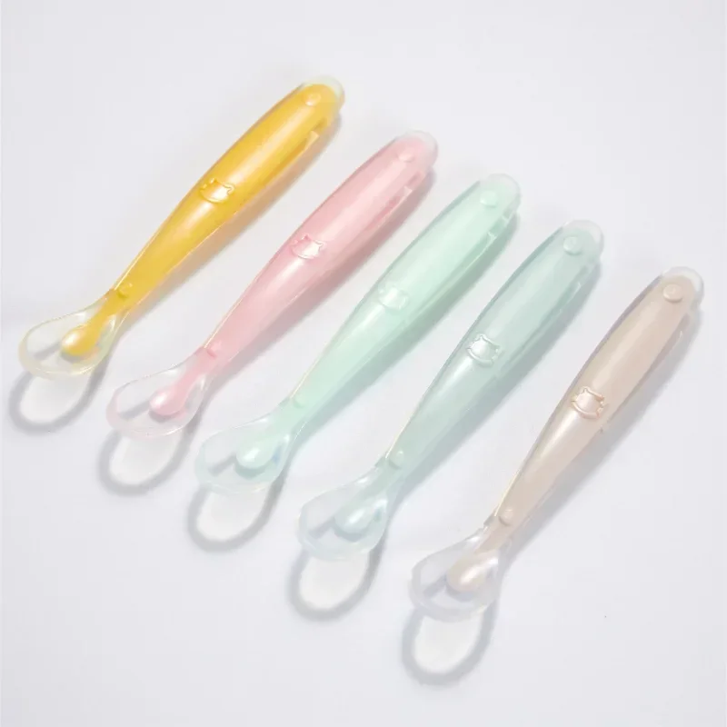 Miękka silikonowa łyżka dla ni – Baby Food Utensil recenzja i cena
