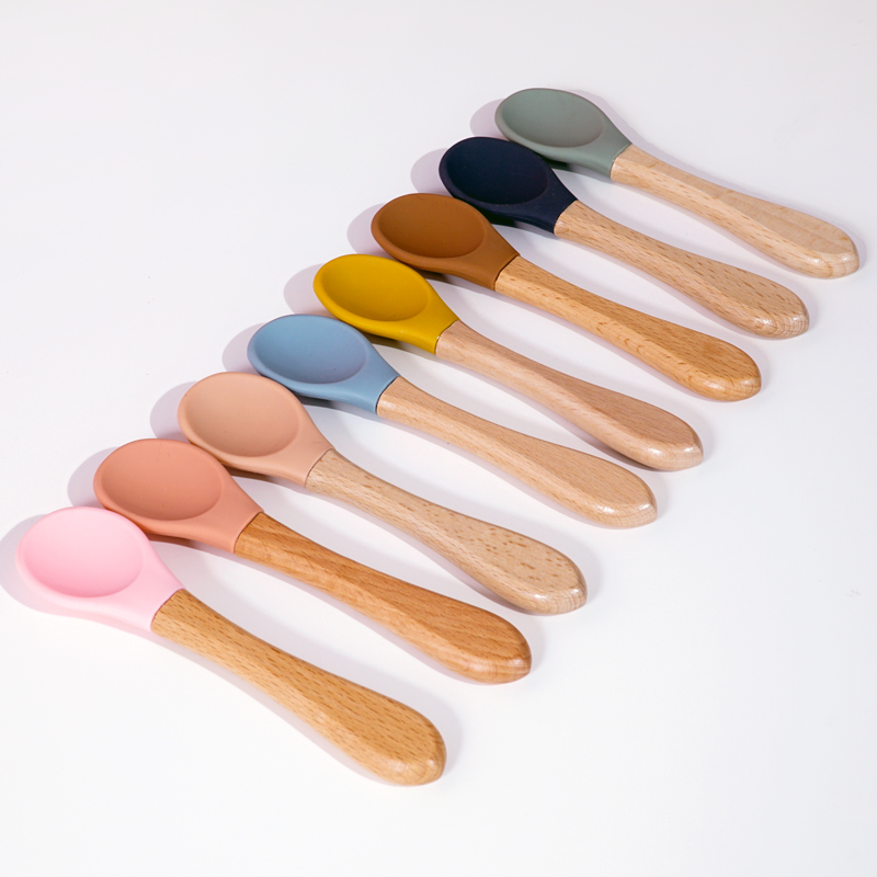 Drewniana rączka do karmienia  – Baby Food Utensil recenzja i cena